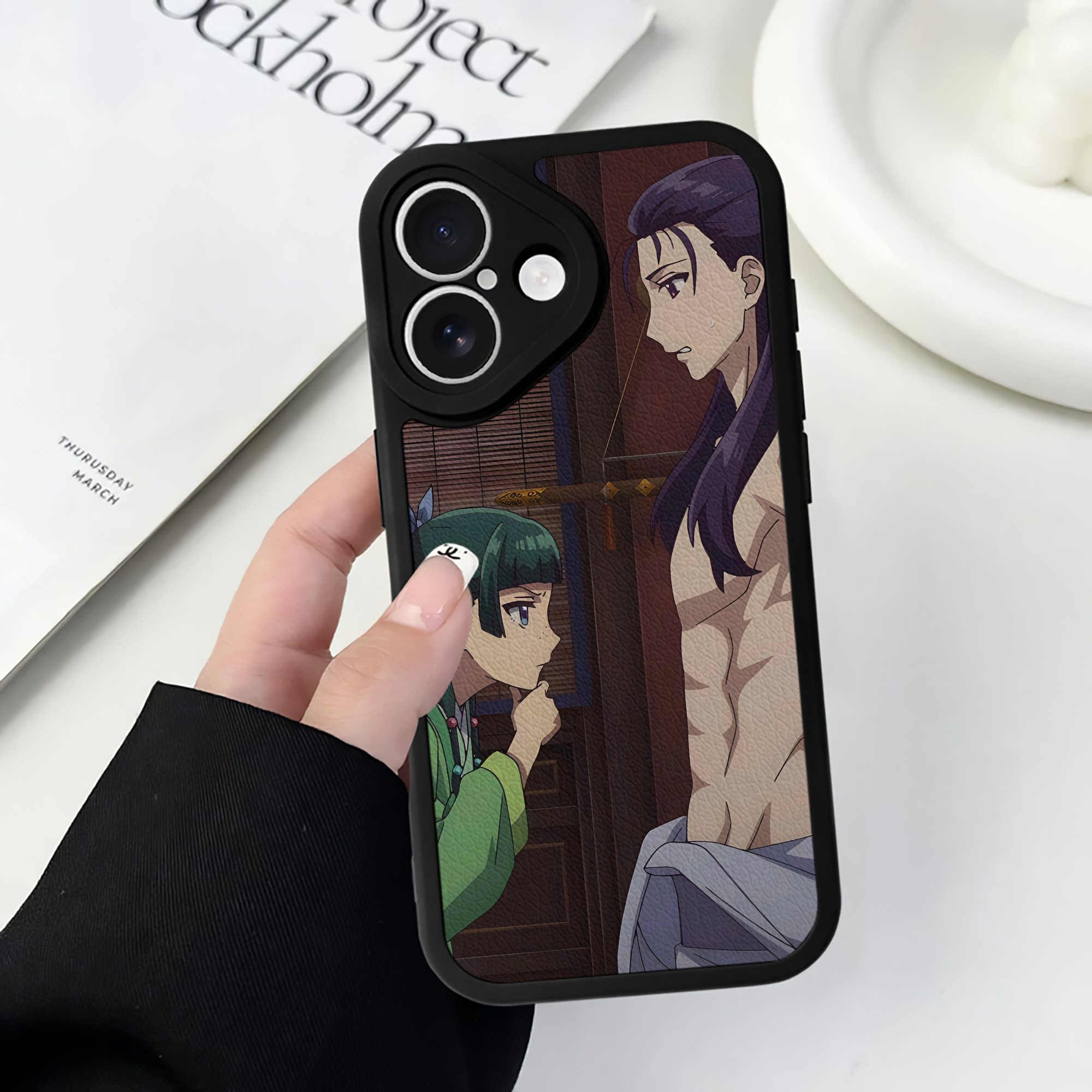 薬屋のひとりごと The Apothecary Diaries 【iPhone 16シリーズ対応】シリコンスマホケース（レザー調） 材質：シリコン